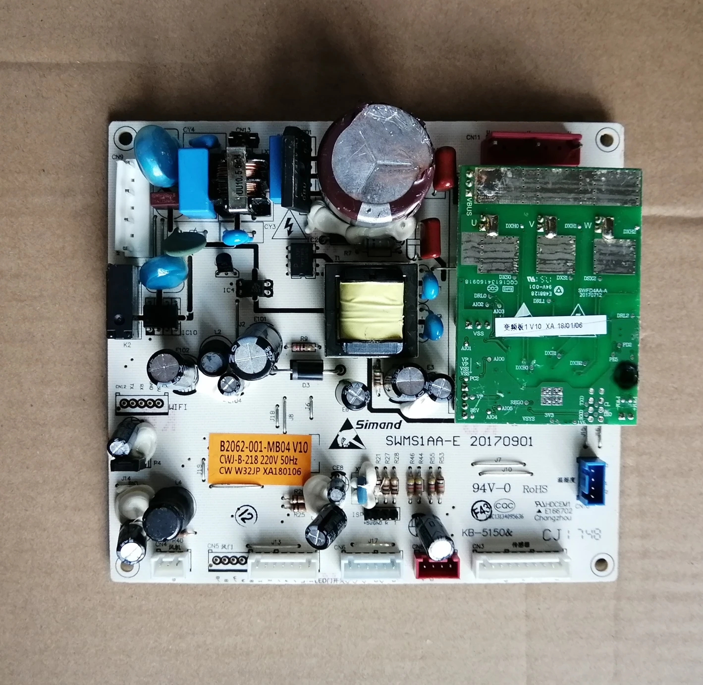 B202-001-MB04 плата питания компьютера для основного холодильника Skyworth CW W32JP Главный контроль
B202-001-MB04 плата питания компьютера для основного холодильника Skyworth CW W32JP Главный контроль