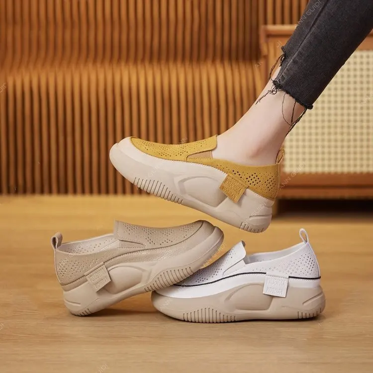Casual shoes for women in summer 2025 new soft soled retro low cut height increasing single shoe for women
Casual shoes for women in summer 2025 new soft soled retro low cut height increasing single shoe for women