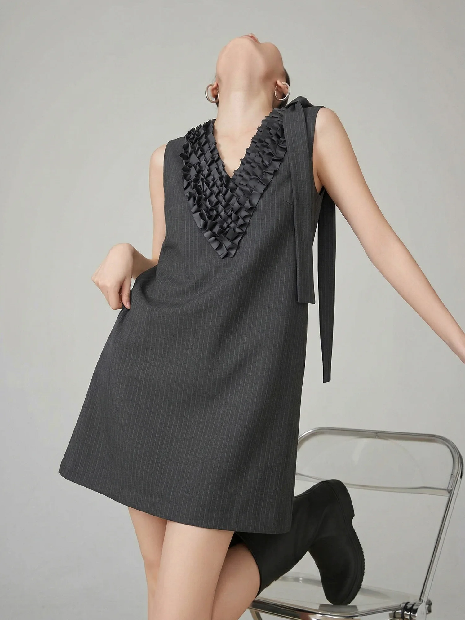 Asymmetric Hem V-Neck Dress Commute Vest Design Sensation Grey Skirt Casual Style Natural Waist Soft Polyester Fiber Summer D...
Asymmetric Hem V-Neck Dress Commute Vest Design Sensation Grey Skirt Casual Style Natural Waist Soft Polyester Fiber Summer D...