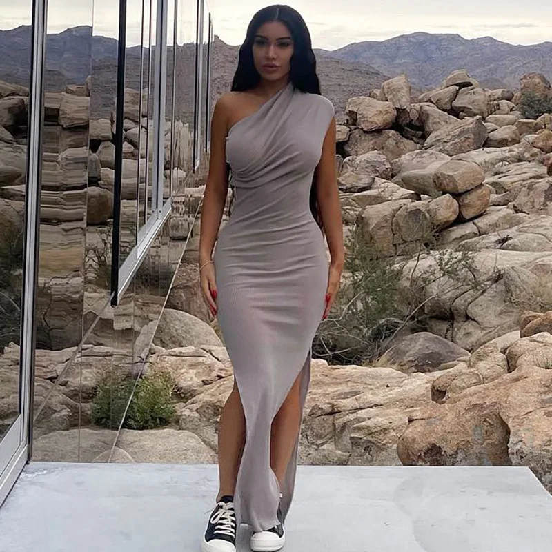 Women Y2K Summer Dress Strapless Bodycon Elegant Dress Slip Backless Slit Long Dress Sexy Ladies Birthday Party Sleeveless Dress
Women Y2K Summer Dress Strapless Bodycon Elegant Dress Slip Backless Slit Long Dress Sexy Ladies Birthday Party Sleeveless Dress