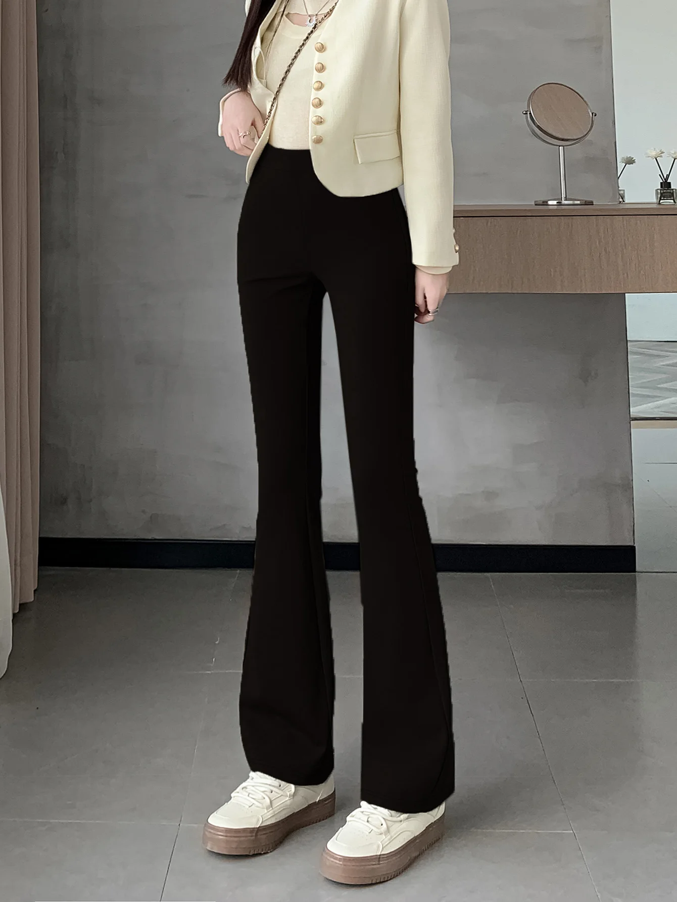 Spring and Autumn New Size Plus Elegant Fashion Style Knitted Middle Elasticity Solid Color Trousers
Spring and Autumn New Size Plus Elegant Fashion Style Knitted Middle Elasticity Solid Color Trousers