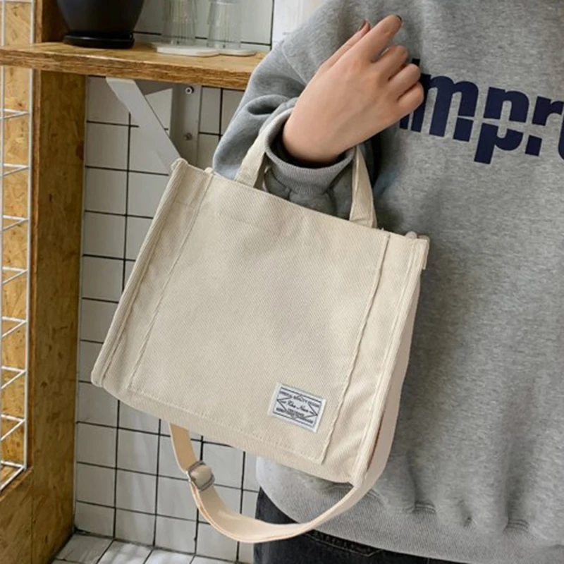 Corduroy Ladies Bags Solid Color Buckle Messenger Bag Small Square Retro Women Handbags 2023 New Trend Single Shoulder Bag
Corduroy Ladies Bags Solid Color Buckle Messenger Bag Small Square Retro Women Handbags 2023 New Trend Single Shoulder Bag