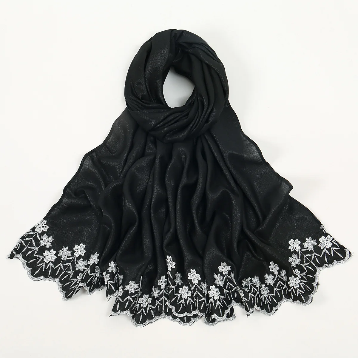 Women's Shimmer Chiffon Embroidered Shawl Floral Lace Scarf Breathable Summer Sun Protection Wrap Hijab Bandanas Bufanda Foulard
Women's Shimmer Chiffon Embroidered Shawl Floral Lace Scarf Breathable Summer Sun Protection Wrap Hijab Bandanas Bufanda Foulard