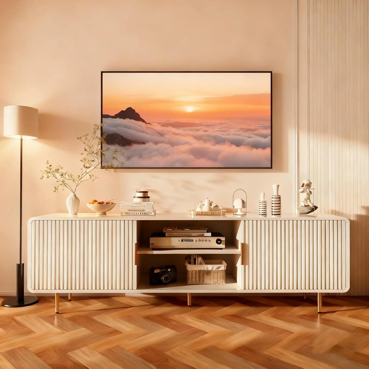 White Fluted Curved TV Stand Console Entertainment Center Sliding Doors Adjustable Shelves Living Room Bedroom Customized
White Fluted Curved TV Stand Console Entertainment Center Sliding Doors Adjustable Shelves Living Room Bedroom Customized