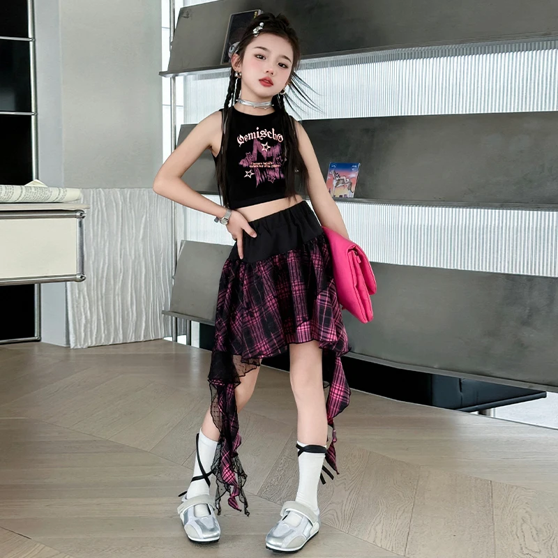 Girls Fashion 2 Piece Outfit Crop Top + Plaid Irregular Lace Skirt Kids Hip Hop Jazz Dance Performance Costume for Stage Show
Girls Fashion 2 Piece Outfit Crop Top + Plaid Irregular Lace Skirt Kids Hip Hop Jazz Dance Performance Costume for Stage Show