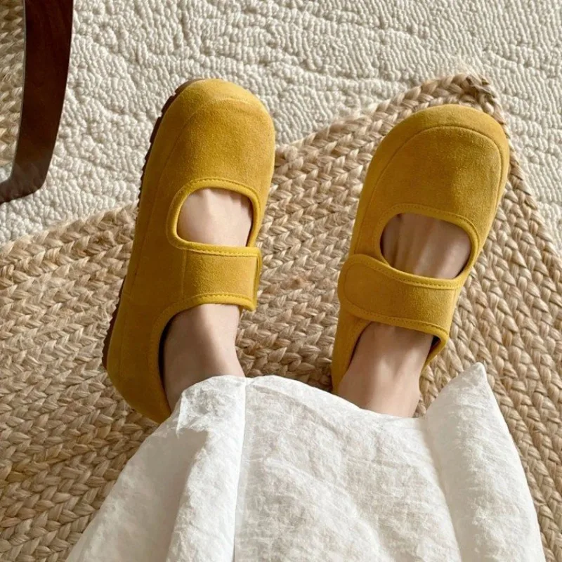 Retro Soft Bottom round Head Mary Jane Shoes Women's Spring 2025 New Casual Japanese Sle Gentle Wind Bean Shoes
Retro Soft Bottom round Head Mary Jane Shoes Women's Spring 2025 New Casual Japanese Sle Gentle Wind Bean Shoes