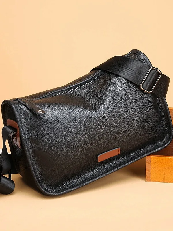 New men's leather shoulder bag, crossbody bag, business shoulder bag, large capacity backpack
New men's leather shoulder bag, crossbody bag, business shoulder bag, large capacity backpack