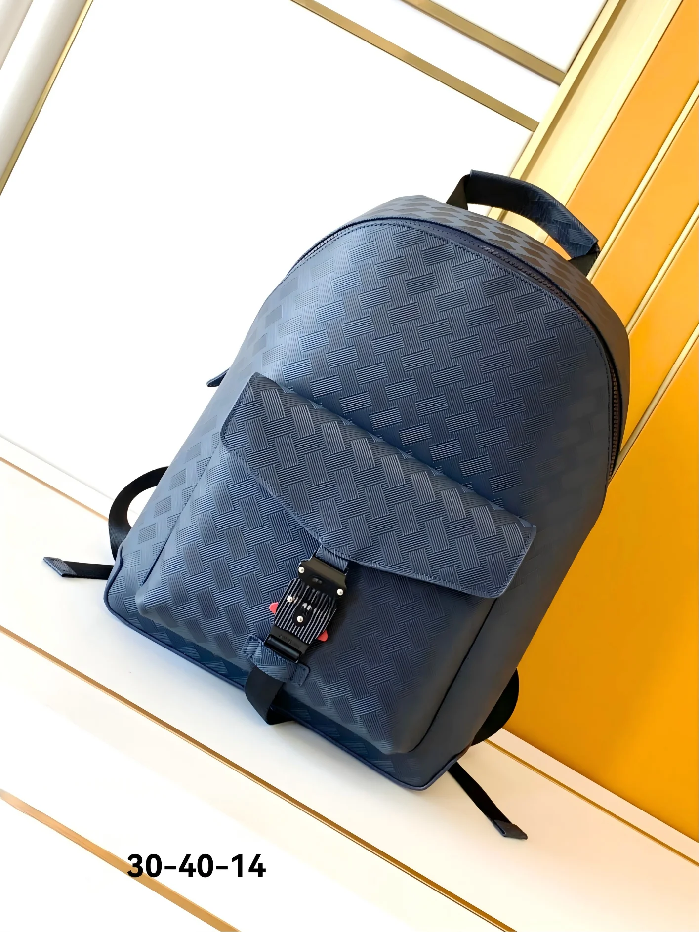 Bag Men's Top-Grain Leather Backpack, Classic Craftsmanship Series Business Casual Daypack
Bag Men's Top-Grain Leather Backpack, Classic Craftsmanship Series Business Casual Daypack
