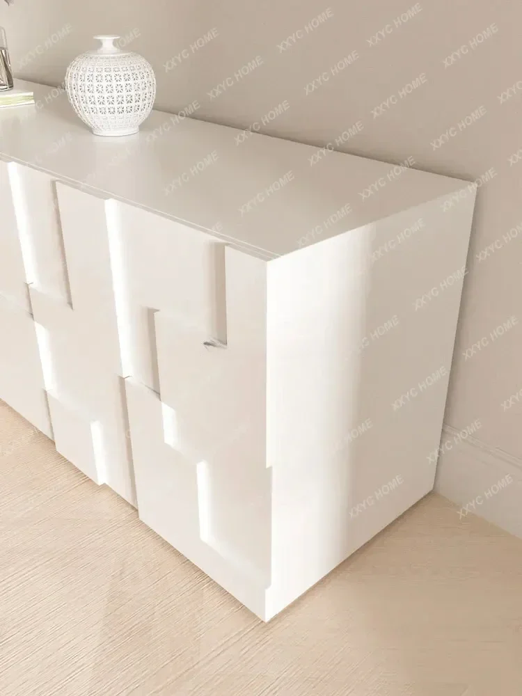 Креативный легкий роскошный обеденный боковой шкаф во французском кремовом стиле
Креативный легкий роскошный обеденный боковой шкаф во французском кремовом стиле