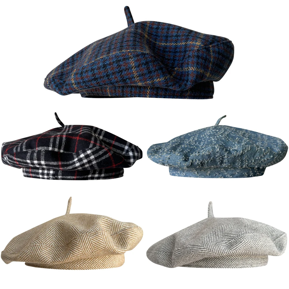 New Berets for Women in Autumn Winter British Inspired Checkered Design UFO shaped Face Slimming Retro Elegant Painter Hats
New Berets for Women in Autumn Winter British Inspired Checkered Design UFO shaped Face Slimming Retro Elegant Painter Hats