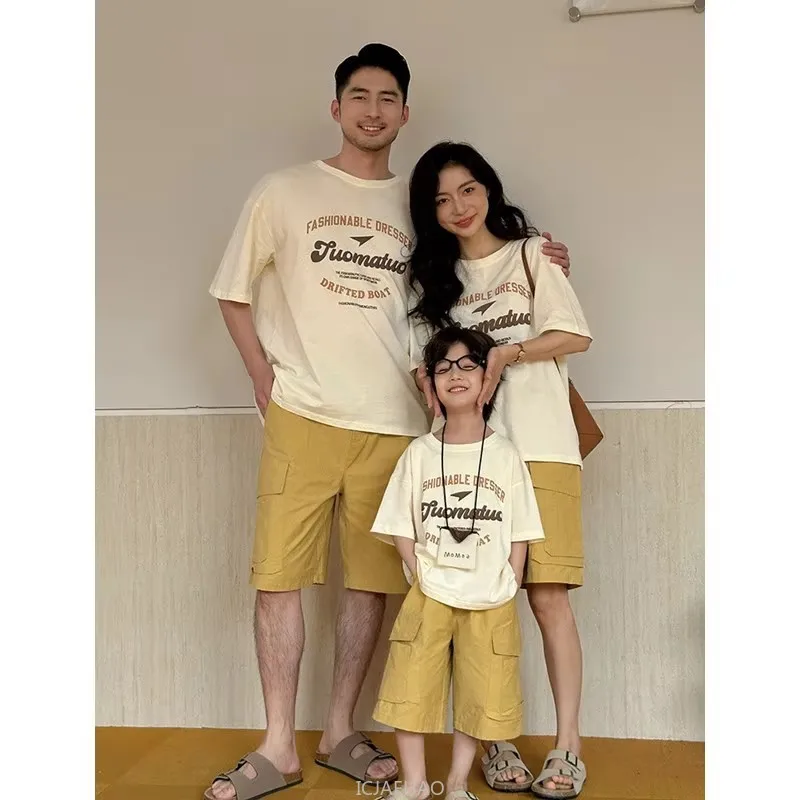 Matching Suits for The Family Same Outfits Cotton Short Sleeve T Shirts + Shorts Two Piece Sets Father Mother and Son Daughter
Matching Suits for The Family Same Outfits Cotton Short Sleeve T Shirts + Shorts Two Piece Sets Father Mother and Son Daughter