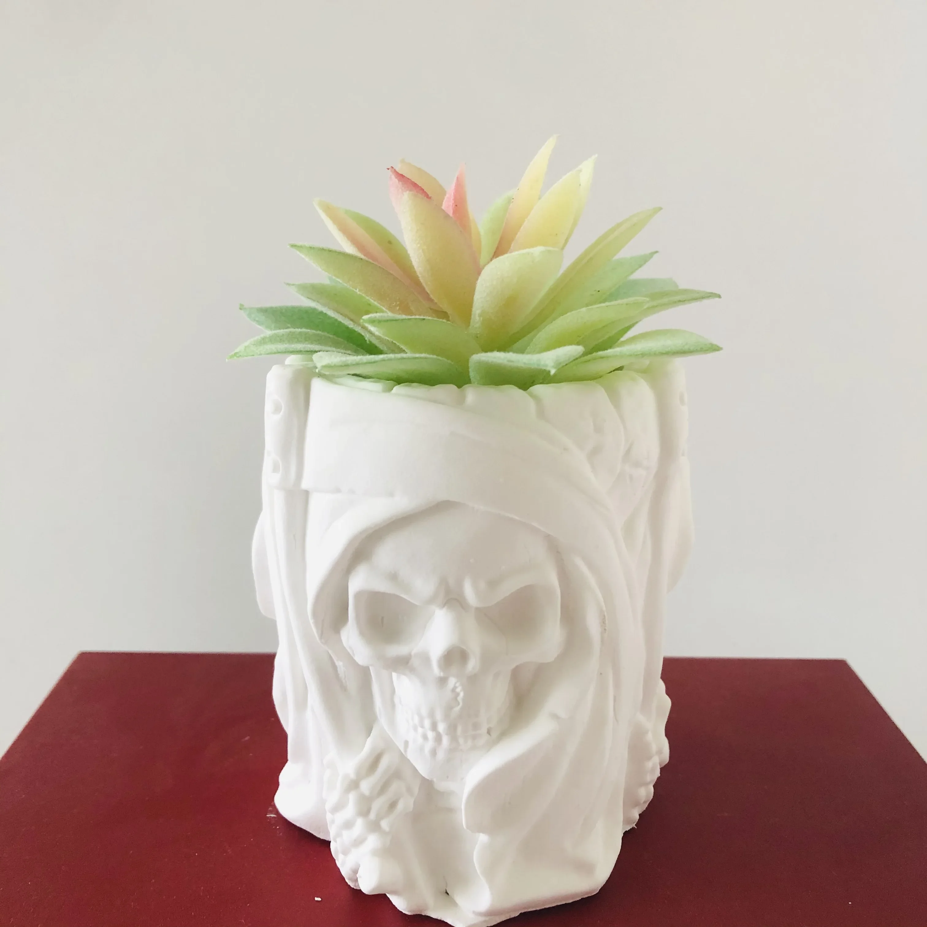 3d Skull Candle Holder Silicone Tray Molds Cement Flower Pot Vase Mould Cake Cup Resin Craft Tools
3d Skull Candle Holder Silicone Tray Molds Cement Flower Pot Vase Mould Cake Cup Resin Craft Tools