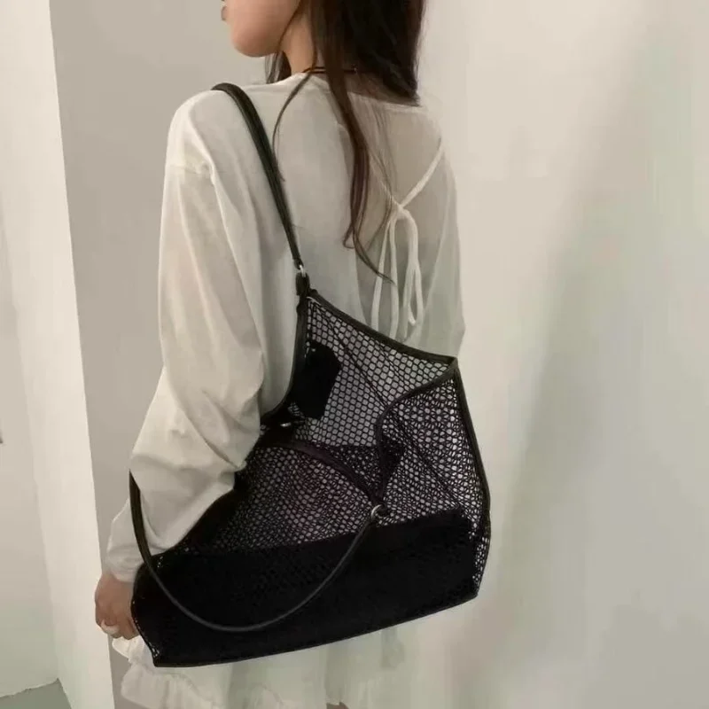 Mesh Beach Bag, Women's Shoulder Tote Bag, Large Capacity Foldable Mesh Swim Bag With Inside Pocket
Mesh Beach Bag, Women's Shoulder Tote Bag, Large Capacity Foldable Mesh Swim Bag With Inside Pocket