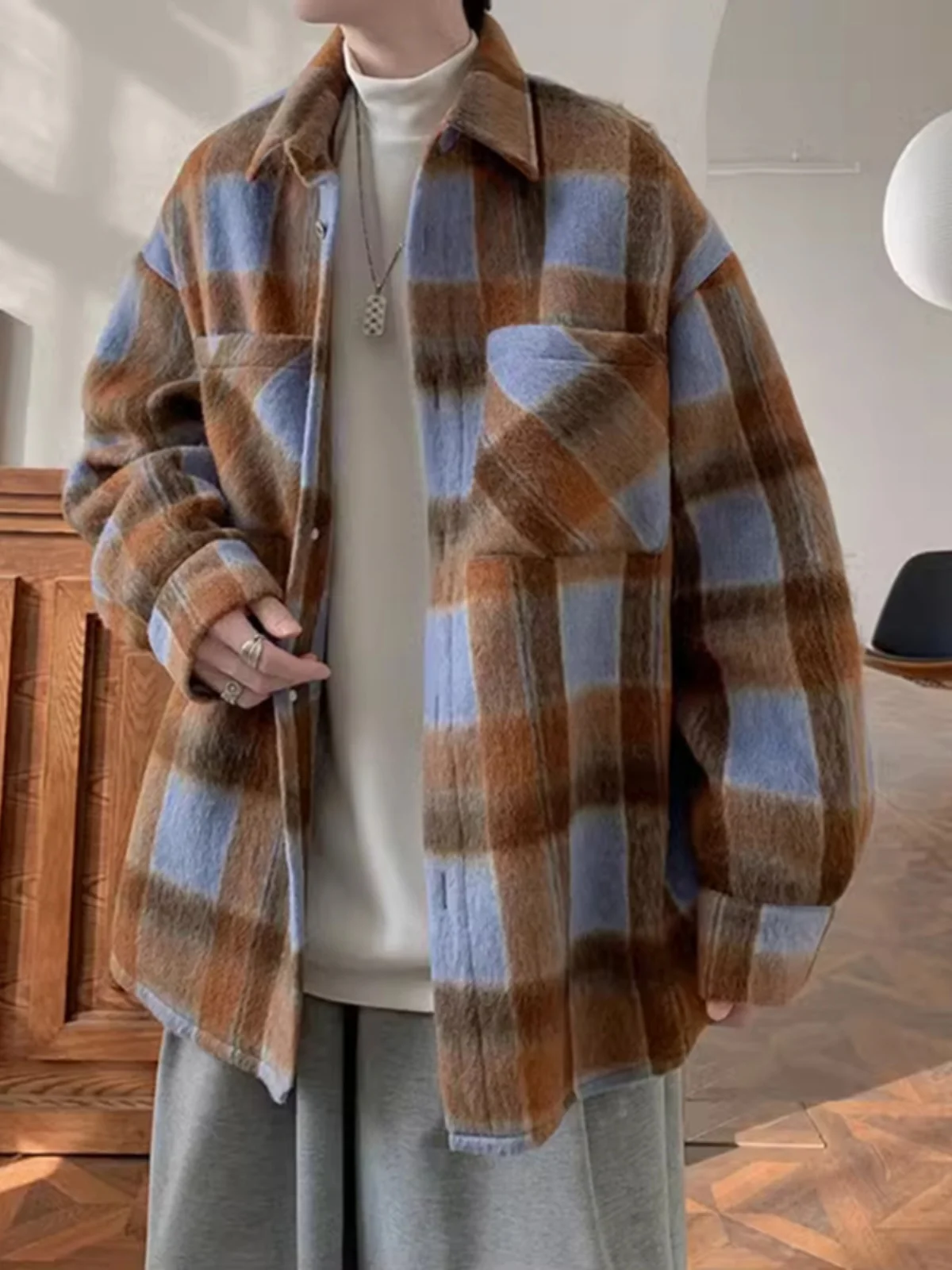Trendy American Plaid Woolen Coat for Men Autumn Winter Youth College Sle Haome Cheered Tweed Jaet Pure Color Long S...
Trendy American Plaid Woolen Coat for Men Autumn Winter Youth College Sle Haome Cheered Tweed Jaet Pure Color Long S...