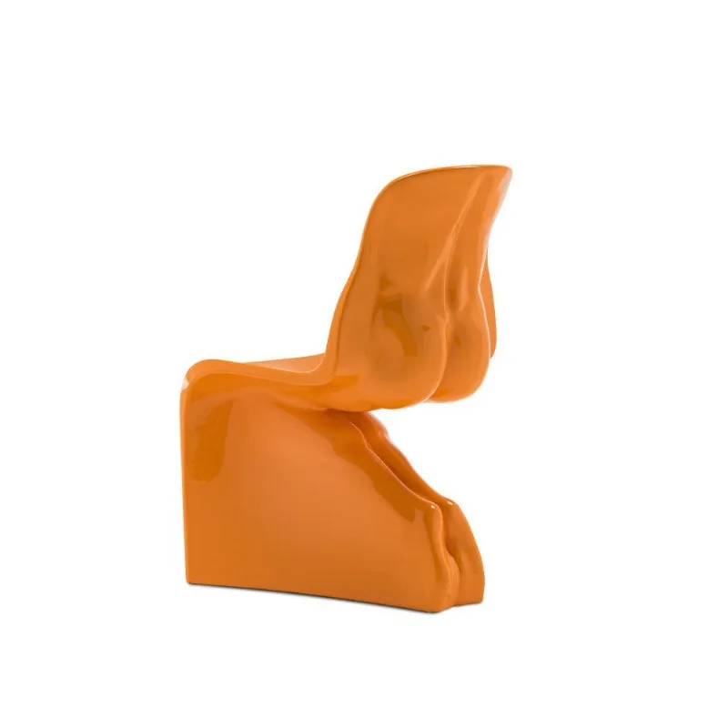 Мужское и женское кресло для отдыха в форме буквы S из стеклопластика
Мужское и женское кресло для отдыха в форме буквы S из стеклопластика