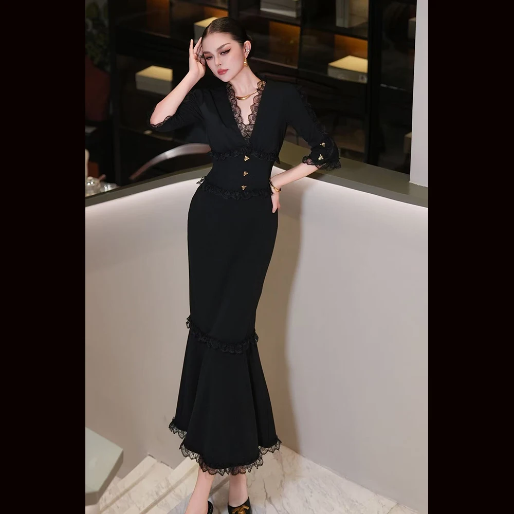 Meyyithun Women's Dress High Quality Summer Runway V-Neck Lace Black Fishtail Dress Slimming Style Leopard Head Button Dress
Meyyithun Women's Dress High Quality Summer Runway V-Neck Lace Black Fishtail Dress Slimming Style Leopard Head Button Dress