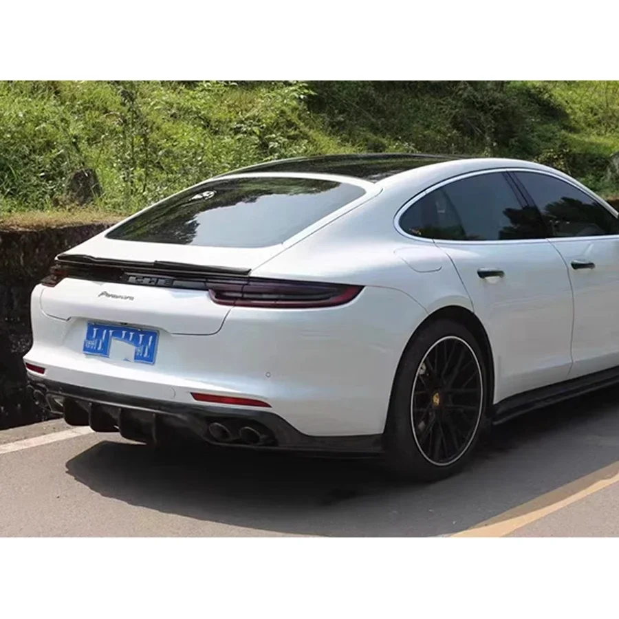 Trunk Spoiler Guide Wing Rear Wing diverter Modified Car Accessories
Trunk Spoiler Guide Wing Rear Wing diverter Modified Car Accessories