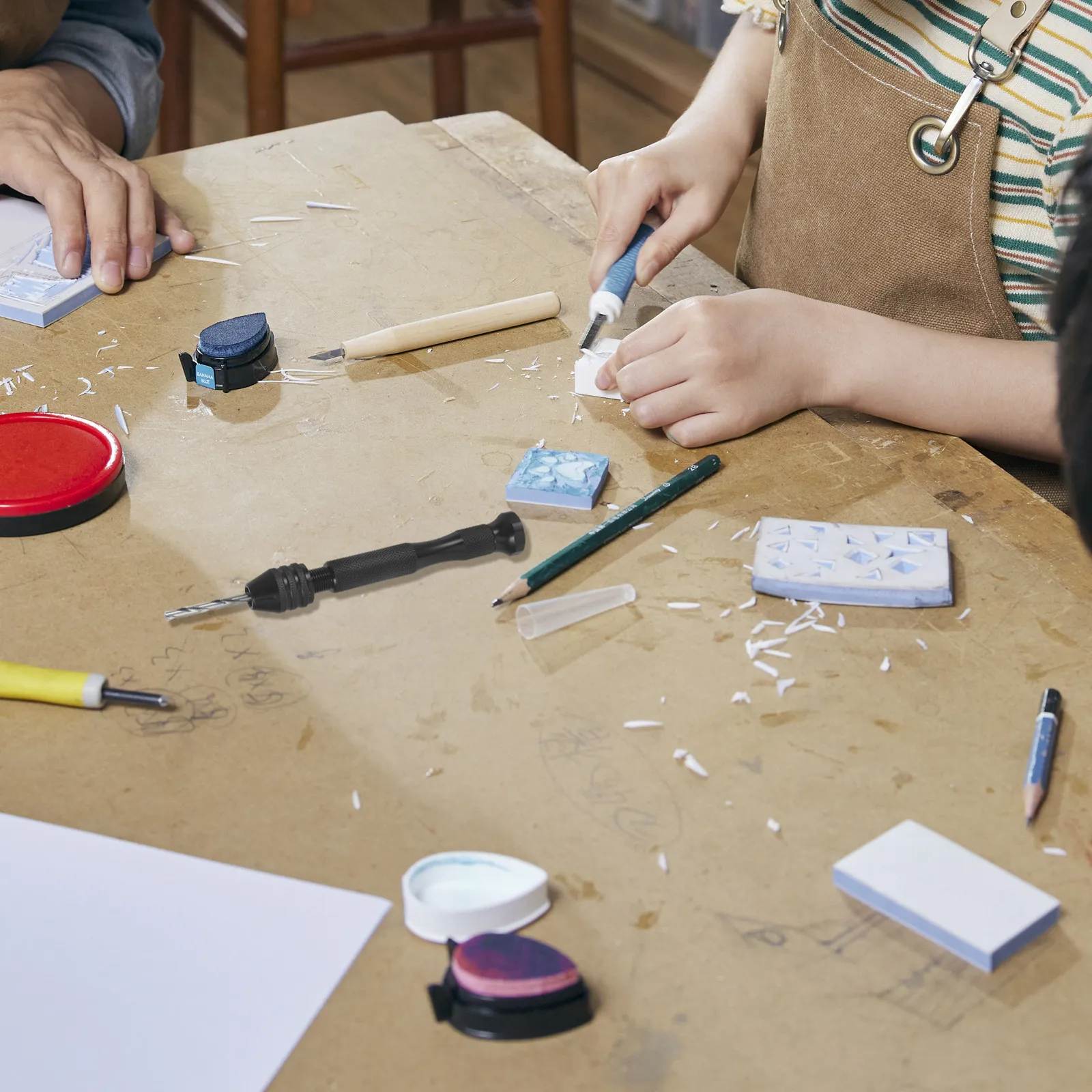 1Set Manual Drilling Tool Sturdy Craft Drill Set for Precision Work Outdoor Repair Metal Wood Plastic Use Hand Drill
1Set Manual Drilling Tool Sturdy Craft Drill Set for Precision Work Outdoor Repair Metal Wood Plastic Use Hand Drill