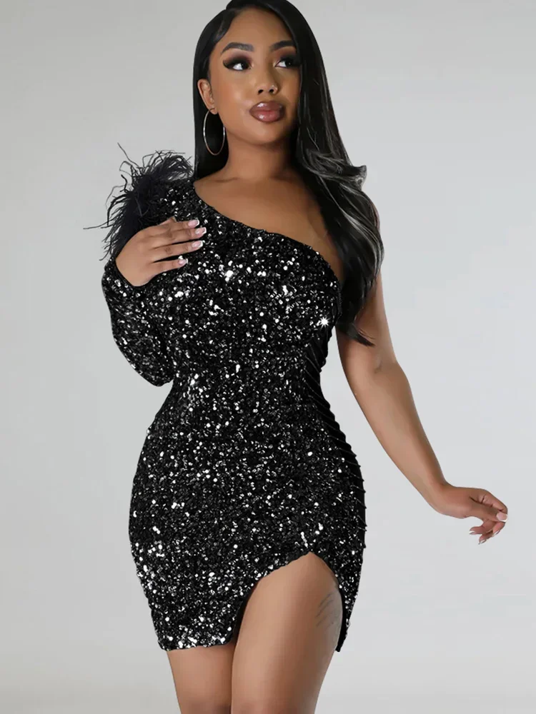 Women Luxury Evening Dress Glam Single Shoulder Feather Patchwork Slim Sequins Party Dress Christmas Outfits Sexy Robe
Women Luxury Evening Dress Glam Single Shoulder Feather Patchwork Slim Sequins Party Dress Christmas Outfits Sexy Robe