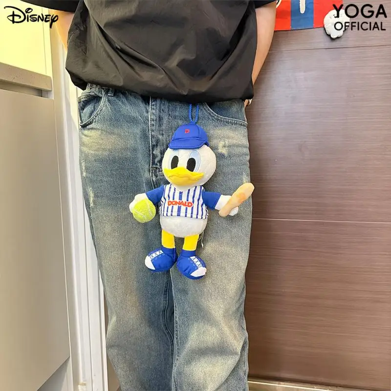 23 см Disney Дональд Дак плюшевая кукла украшение для одежды бейсбольная кепка утка кукла кулон мультяшный автомобиль ключ подвеска сумка кулон
23 см Disney Дональд Дак плюшевая кукла украшение для одежды бейсбольная кепка утка кукла кулон мультяшный автомобиль ключ подвеска сумка кулон