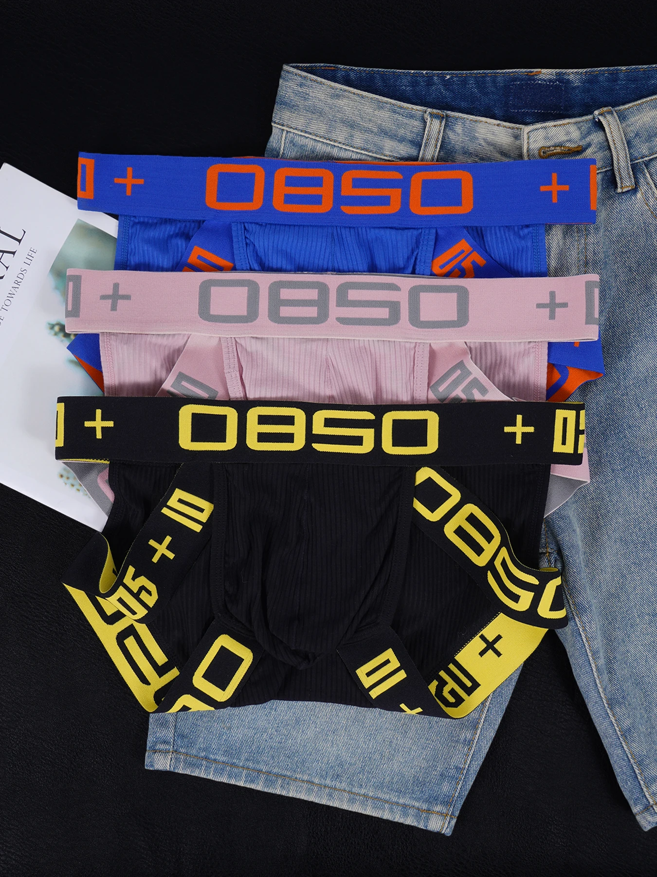 3 PCS Men's Color Printed Triangle Briefs Elastic Waistband Side Hollow Out Sexy Underwear
3 PCS Men's Color Printed Triangle Briefs Elastic Waistband Side Hollow Out Sexy Underwear