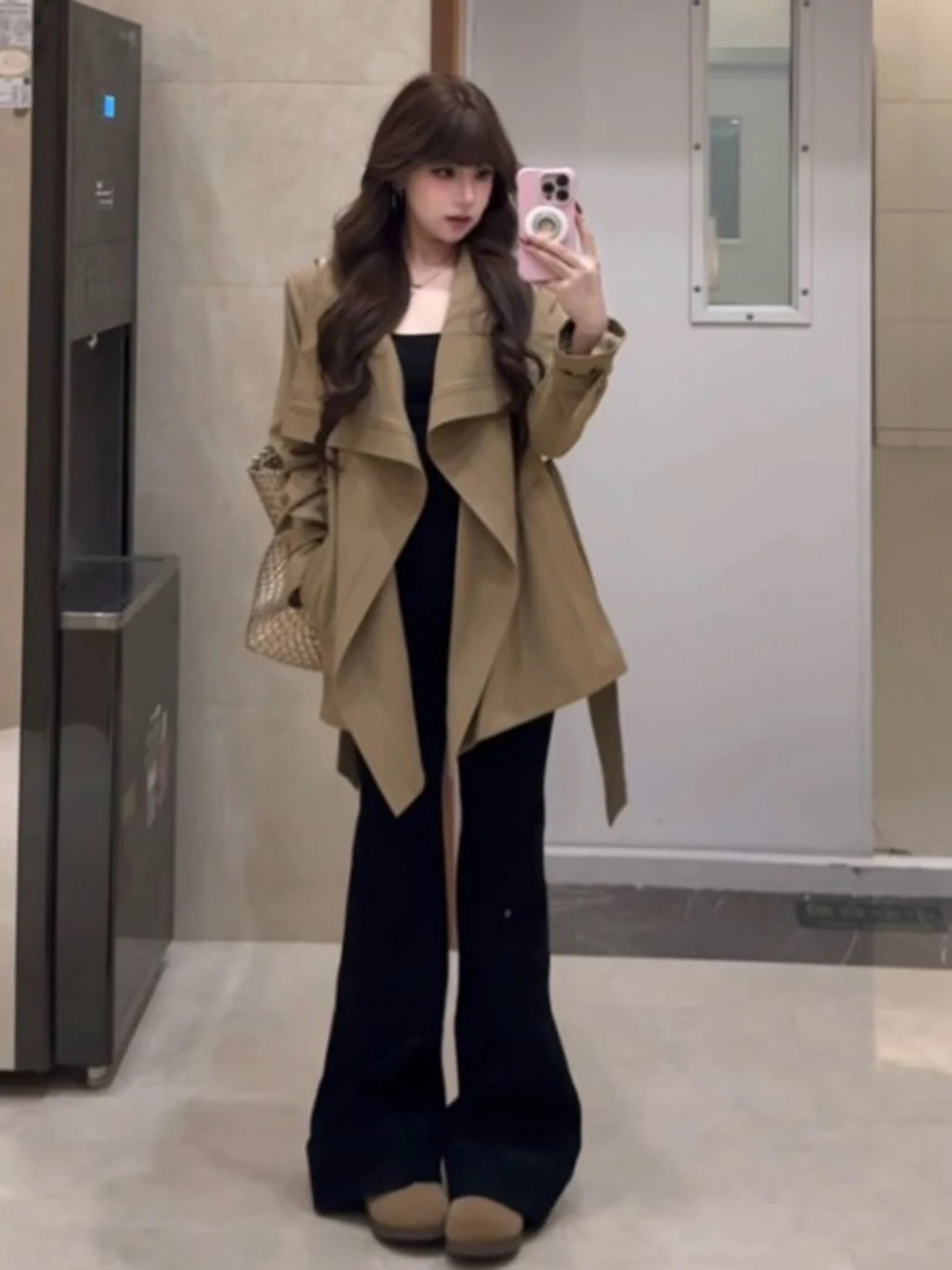Retro Knitwear Coat with Belt Ele Sle Small Size Faionable Spring 2026 Women's Premium Quali Woolen Outerwear
Retro Knitwear Coat with Belt Ele Sle Small Size Faionable Spring 2026 Women's Premium Quali Woolen Outerwear