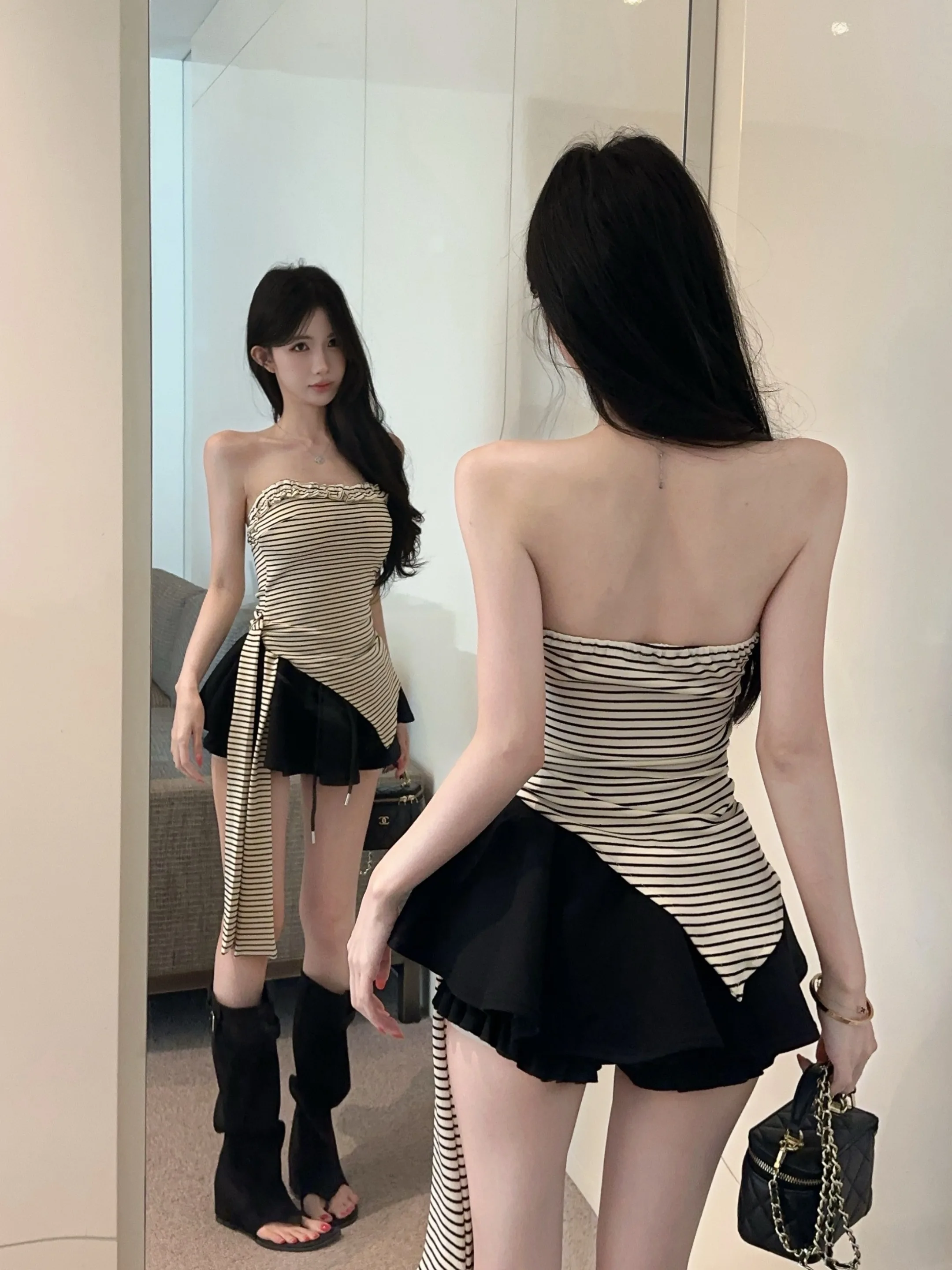 Korean Style Slim Fit Stripe Tie Waist Bandeau Top Women's Summer Lazy Beautiful Sleeveless Shirt Fashion Elements Splicing
Korean Style Slim Fit Stripe Tie Waist Bandeau Top Women's Summer Lazy Beautiful Sleeveless Shirt Fashion Elements Splicing