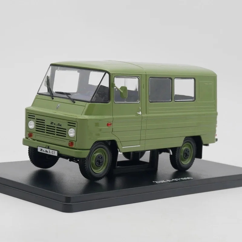 Diecast Ixo 1:24 Scale ZUK A-07 1990 Polish Beetle Juk Van Soviet Alloy Car Model Collectible Toy Gift Souvenir Display
Diecast Ixo 1:24 Scale ZUK A-07 1990 Polish Beetle Juk Van Soviet Alloy Car Model Collectible Toy Gift Souvenir Display