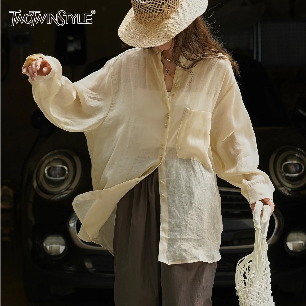 TWOTWINSTYLE Solid Pocket Basics Shirt Female Lapel Long Sleeve Loose Casual Women's Shirts Summer Style Fashion New Clothing
TWOTWINSTYLE Solid Pocket Basics Shirt Female Lapel Long Sleeve Loose Casual Women's Shirts Summer Style Fashion New Clothing