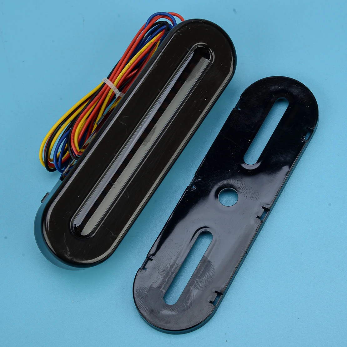 Universal LED Running Brake Stop Indicator Turn Signal Tail Light Lamp Bar 12V-24V for Motorcycle Truck Trailer Camper Boat
Universal LED Running Brake Stop Indicator Turn Signal Tail Light Lamp Bar 12V-24V for Motorcycle Truck Trailer Camper Boat