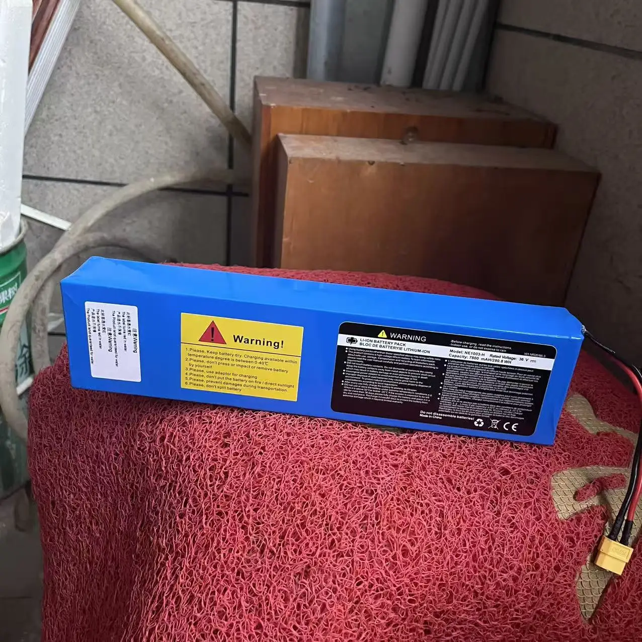 ✨ 10S3P 36V 7800mah/7.8Ah Electric Scooter Battery 250W-500W 42V Electric Scooter Power Battery with BMS
✨ 10S3P 36V 7800mah/7.8Ah Electric Scooter Battery 250W-500W 42V Electric Scooter Power Battery with BMS