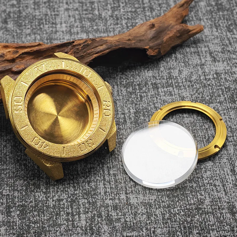 Gold King Samurai Watch Case Gritted Nail Sand Finish Fits NH34 NH35 NH36 4R35 7S Movements Men's Diving Watch NH35 Watch Case
Gold King Samurai Watch Case Gritted Nail Sand Finish Fits NH34 NH35 NH36 4R35 7S Movements Men's Diving Watch NH35 Watch Case