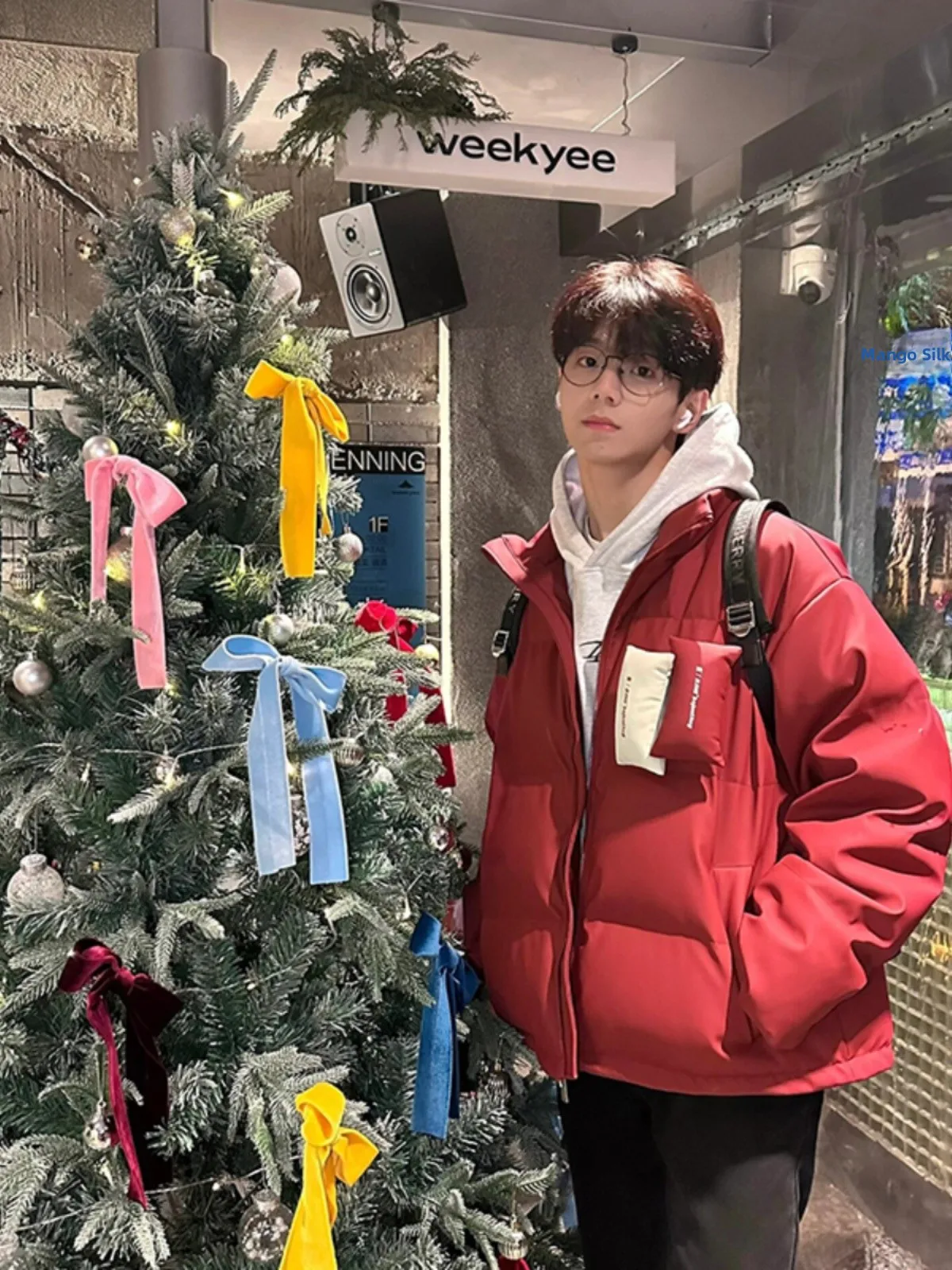 Мужская зимняя куртка из искусственной кожи PU цвета красного вина с хлопковой подкладкой, ветрозащитная, с эффектом пэчворк, для защиты от непогоды
Мужская зимняя куртка из искусственной кожи PU цвета красного вина с хлопковой подкладкой, ветрозащитная, с эффектом пэчворк, для защиты от непогоды