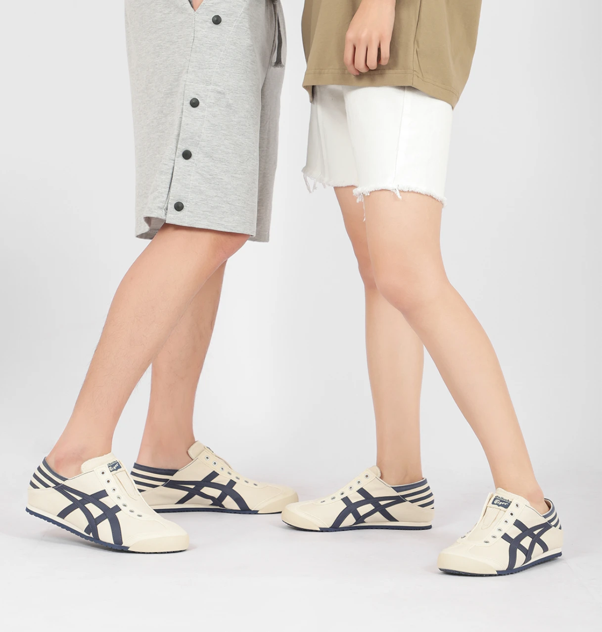 Onitsuka Tiger MEXICO 66, мужская и женская обувь для скейтбординга с низким вырезом, уличная износостойкая сетчатая кожа TH342N-0250
Onitsuka Tiger MEXICO 66, мужская и женская обувь для скейтбординга с низким вырезом, уличная износостойкая сетчатая кожа TH342N-0250