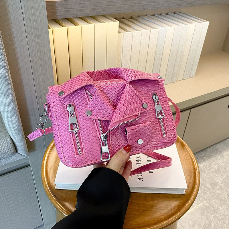 Shoulder Bag Tote 2026 Trend Lapel Jacket Women's Bag Purse Fashion Rivets Zipper Female Crossbody Bag Luxury Handbag
Shoulder Bag Tote 2026 Trend Lapel Jacket Women's Bag Purse Fashion Rivets Zipper Female Crossbody Bag Luxury Handbag
