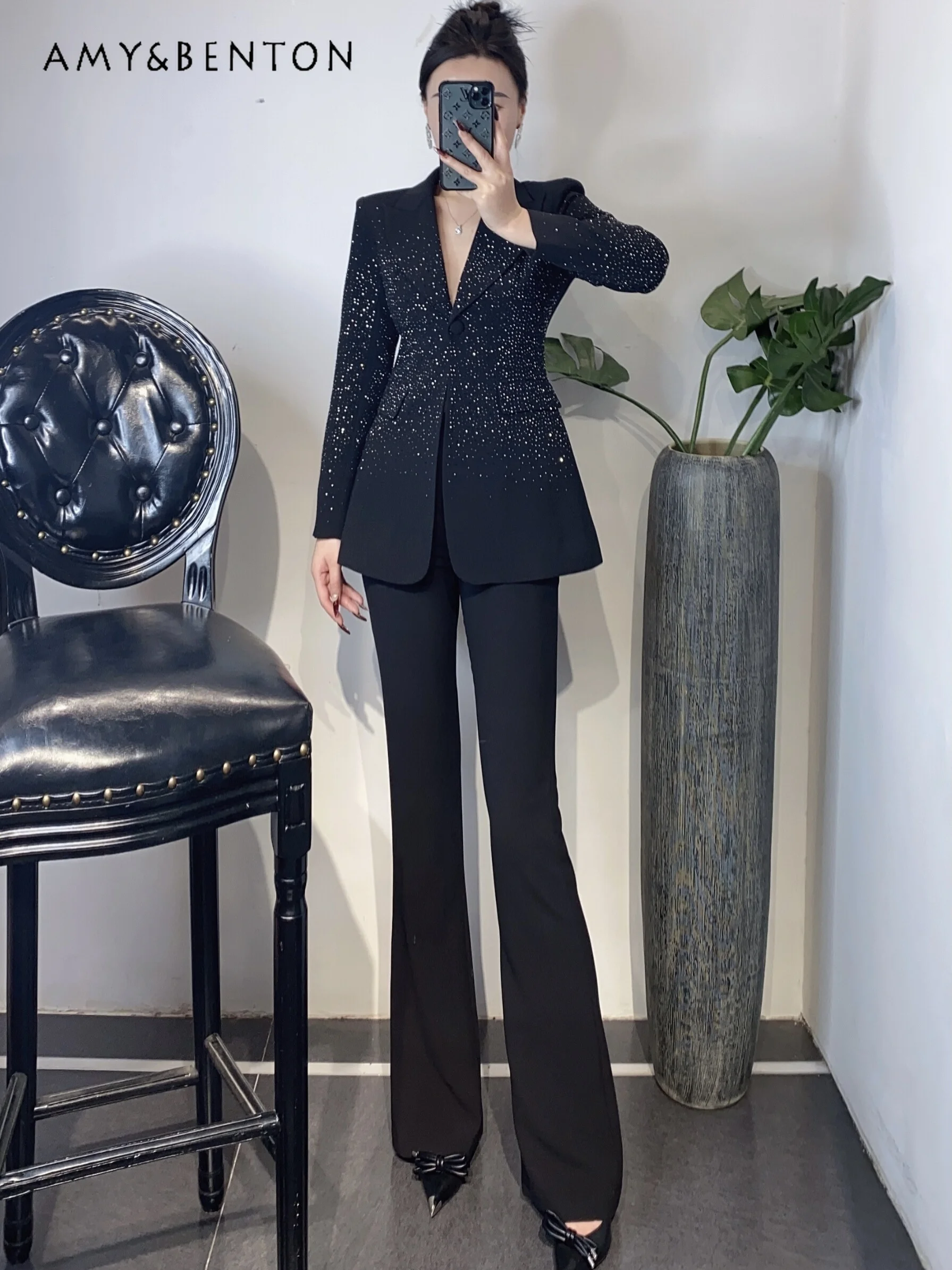 High End Fashion Suit Outfits Elegant Graceful Heavy Embroidery Hot Drilling Slim Blazer High Waist Flared Pants Two-Piece Sets
High End Fashion Suit Outfits Elegant Graceful Heavy Embroidery Hot Drilling Slim Blazer High Waist Flared Pants Two-Piece Sets