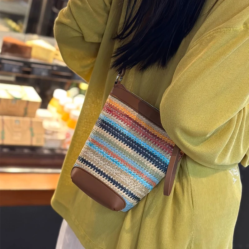 Women's Rainbow Shoulder Bags Female Fashion Retro Small Handbags Ladies Leisure Designer Luxury Crossbody Phone Bag for Lady
Women's Rainbow Shoulder Bags Female Fashion Retro Small Handbags Ladies Leisure Designer Luxury Crossbody Phone Bag for Lady