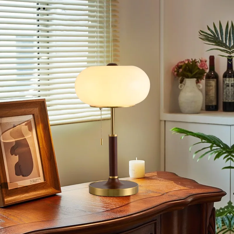 Retro Ambient Table Lamp Dining Lampshade Bedside Decoration Table Lamp Desk Lron Lighting Decoratieve Lampen MHZSD
Retro Ambient Table Lamp Dining Lampshade Bedside Decoration Table Lamp Desk Lron Lighting Decoratieve Lampen MHZSD