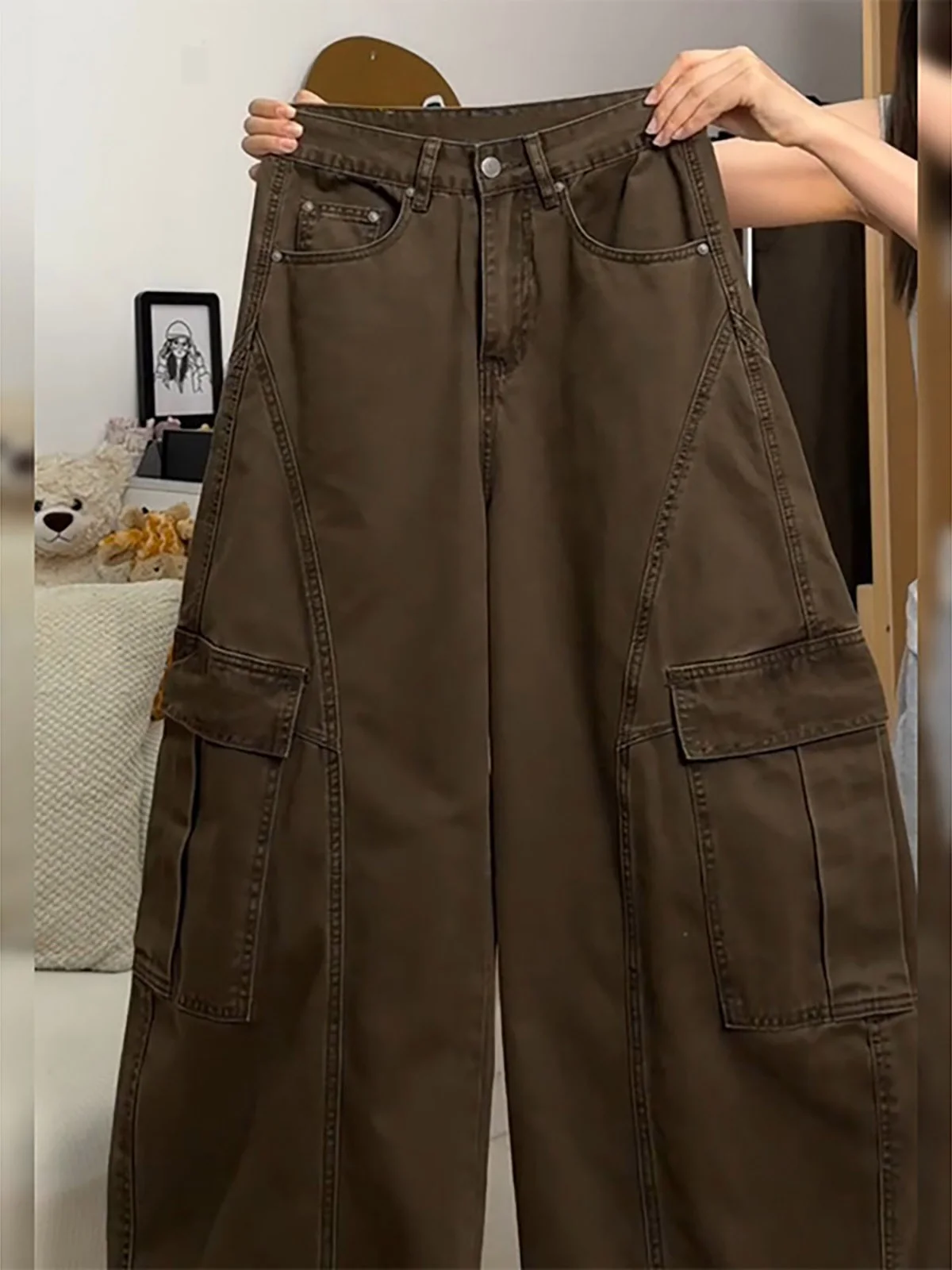 Deconstructed Patchwork Brown Denim Jeans Straight Leg Workwear Trousers for Men And Women Vintage Style Multiple Pockets
Deconstructed Patchwork Brown Denim Jeans Straight Leg Workwear Trousers for Men And Women Vintage Style Multiple Pockets