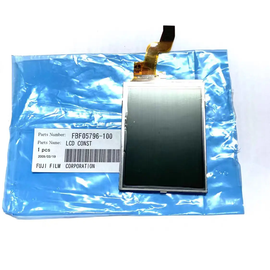 Suitable for original Fuji V10 camera LCD display screen with backlight screen assembly, camera repair accessories
Suitable for original Fuji V10 camera LCD display screen with backlight screen assembly, camera repair accessories