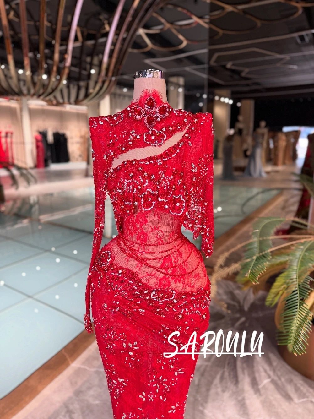 Newest Red Mermaid Evening Dress High Neck Long Sleeve Beaded Sequined Lace Formal Party Gown Crystal Embellished Prom Wear
Newest Red Mermaid Evening Dress High Neck Long Sleeve Beaded Sequined Lace Formal Party Gown Crystal Embellished Prom Wear