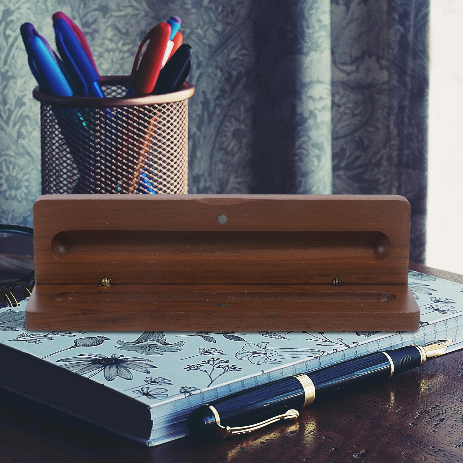 Walnut Pen Case Storage ganizer Black Pens Display Wooden Pen Storage Box Eco Friendly Material Vintage Style Easy Carry Single
Walnut Pen Case Storage ganizer Black Pens Display Wooden Pen Storage Box Eco Friendly Material Vintage Style Easy Carry Single