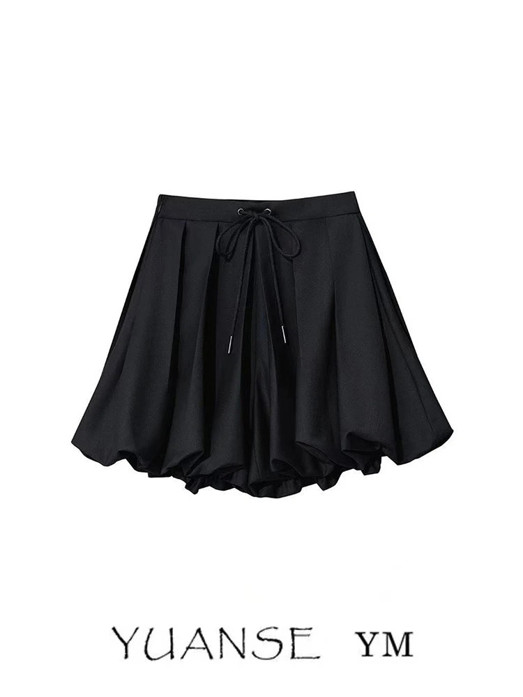 YUANSE Korean Style Artistic Gathered Waist Tie Short Pants Women's Summer Casual Versatile Bloomer Shorts Loose Fit Half Waist
YUANSE Korean Style Artistic Gathered Waist Tie Short Pants Women's Summer Casual Versatile Bloomer Shorts Loose Fit Half Waist
