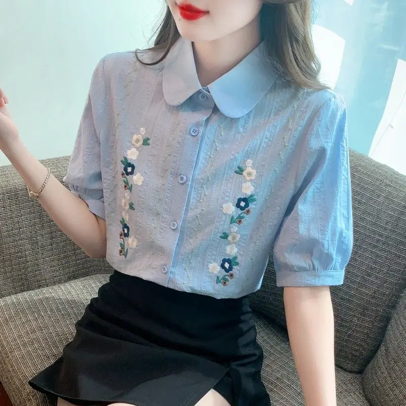 Summer New Women's Fashion Embroidered Pure Cotton Shirt Casual Elegant Short Sleeve Top
Summer New Women's Fashion Embroidered Pure Cotton Shirt Casual Elegant Short Sleeve Top
