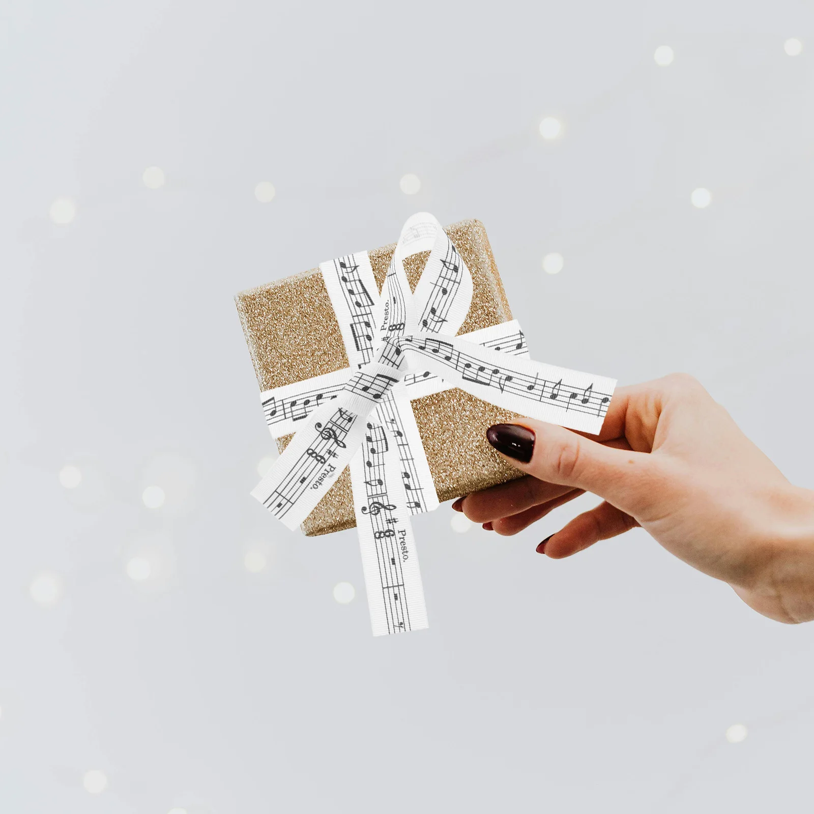 1 Roll Polyester Musical Note Ribbon For Present Wrapping Diy Crafts Party Wedding Holiday Decoration Packaging Supplies
1 Roll Polyester Musical Note Ribbon For Present Wrapping Diy Crafts Party Wedding Holiday Decoration Packaging Supplies