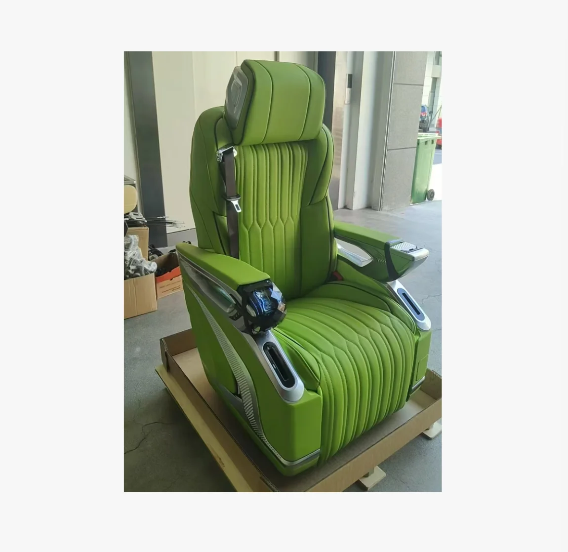 Modified Electric Vip Car Seat with Massage Ventilated for Sprinter Van Vito Hiace Alphard for W447 v Class
Modified Electric Vip Car Seat with Massage Ventilated for Sprinter Van Vito Hiace Alphard for W447 v Class