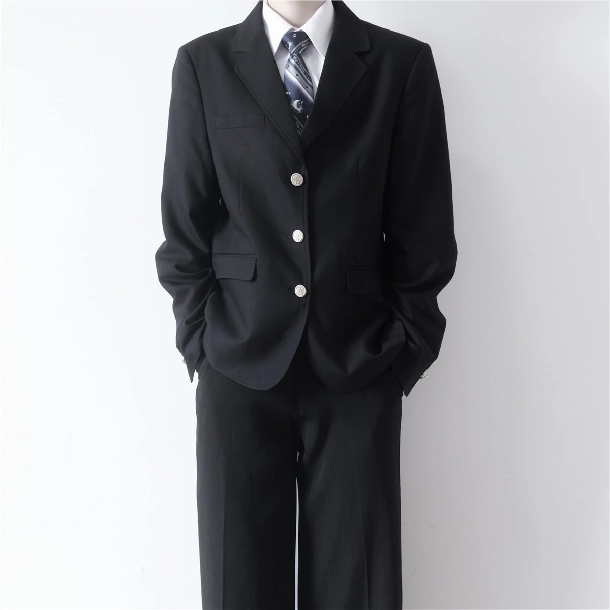 Casual Style Boys' School Uniform Jacket Original Design Standard Fit Youthful Fashion Four Seasons Suitable Single Breasted
Casual Style Boys' School Uniform Jacket Original Design Standard Fit Youthful Fashion Four Seasons Suitable Single Breasted