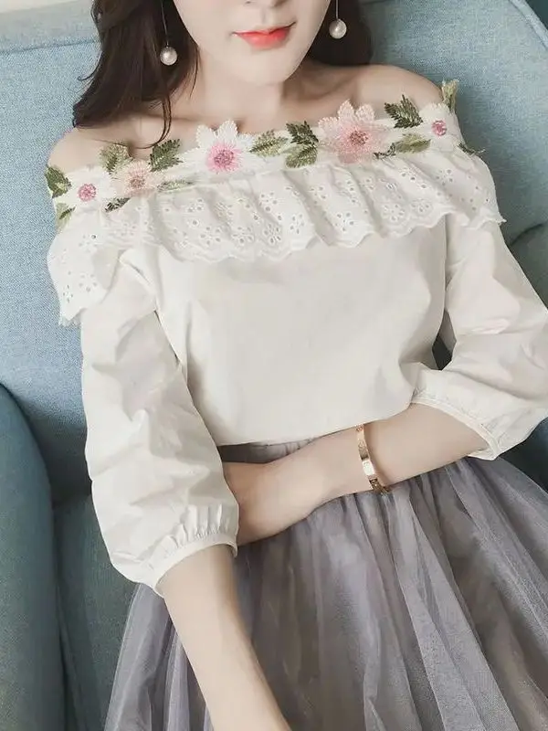Summer Autumn Women's White irt Lace Floral Embroidery Blouse Cleanfit Sle A-Line Sve Thin Polyester Fabric ort Sve
Summer Autumn Women's White irt Lace Floral Embroidery Blouse Cleanfit Sle A-Line Sve Thin Polyester Fabric ort Sve