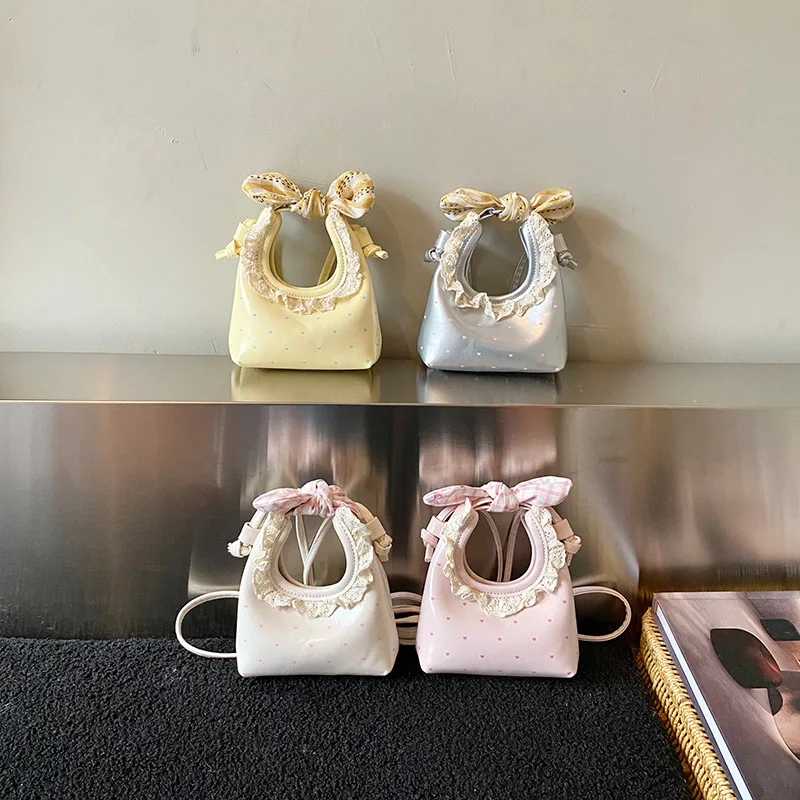 1PCS Fresh Style Bow Kids Shoulder Bag Lace Heart Polka Dot Mini Portable Handbag Girls Daily Accessories Bag
1PCS Fresh Style Bow Kids Shoulder Bag Lace Heart Polka Dot Mini Portable Handbag Girls Daily Accessories Bag