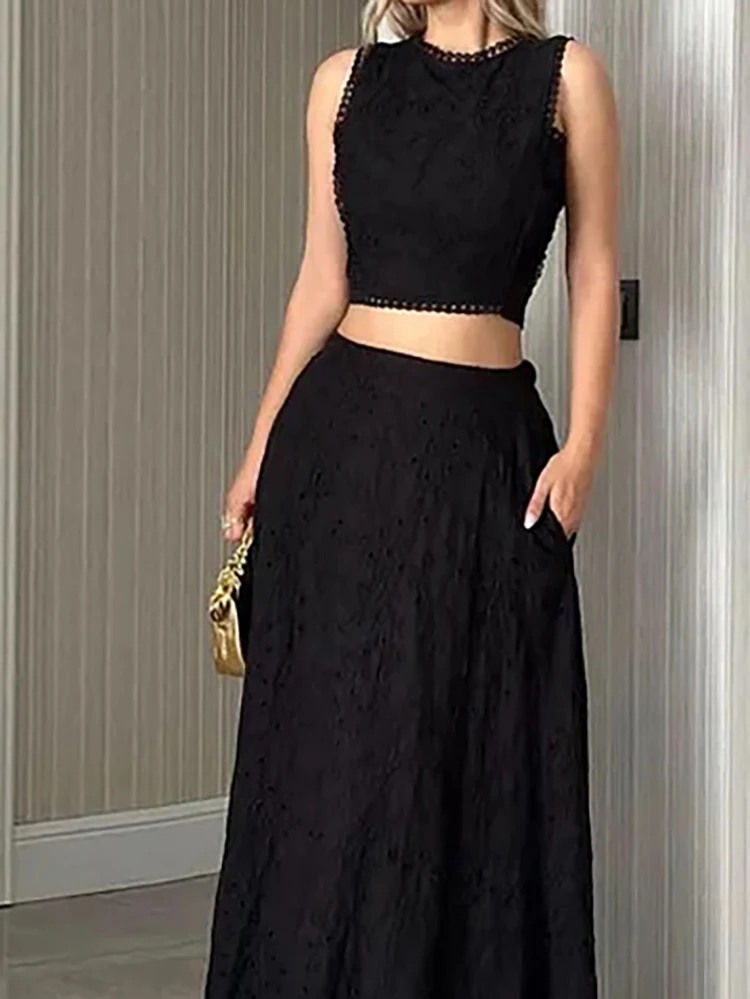 Casual Crop Top Summer Outfit Ladies O-neck Sleeveless Vest Top and Long Skirt Holiday Sets Lace Hollow Solid Color Beach Suit
Casual Crop Top Summer Outfit Ladies O-neck Sleeveless Vest Top and Long Skirt Holiday Sets Lace Hollow Solid Color Beach Suit